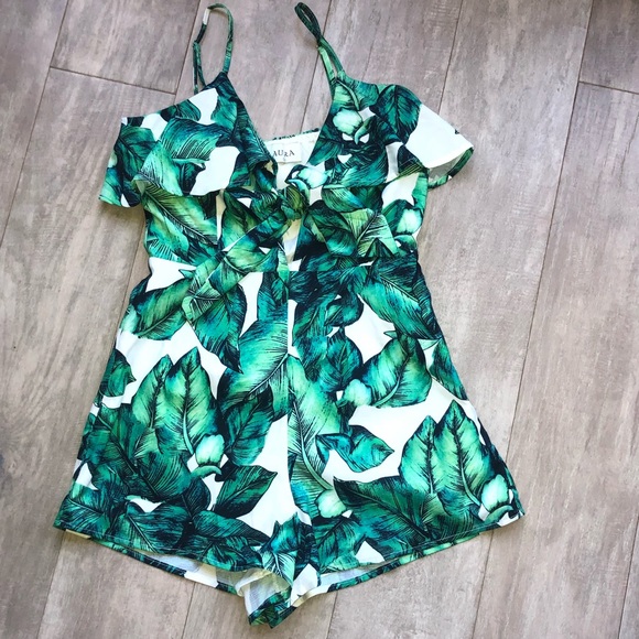 Aura Dresses & Skirts - ** SALE ** Tropical Print Romper